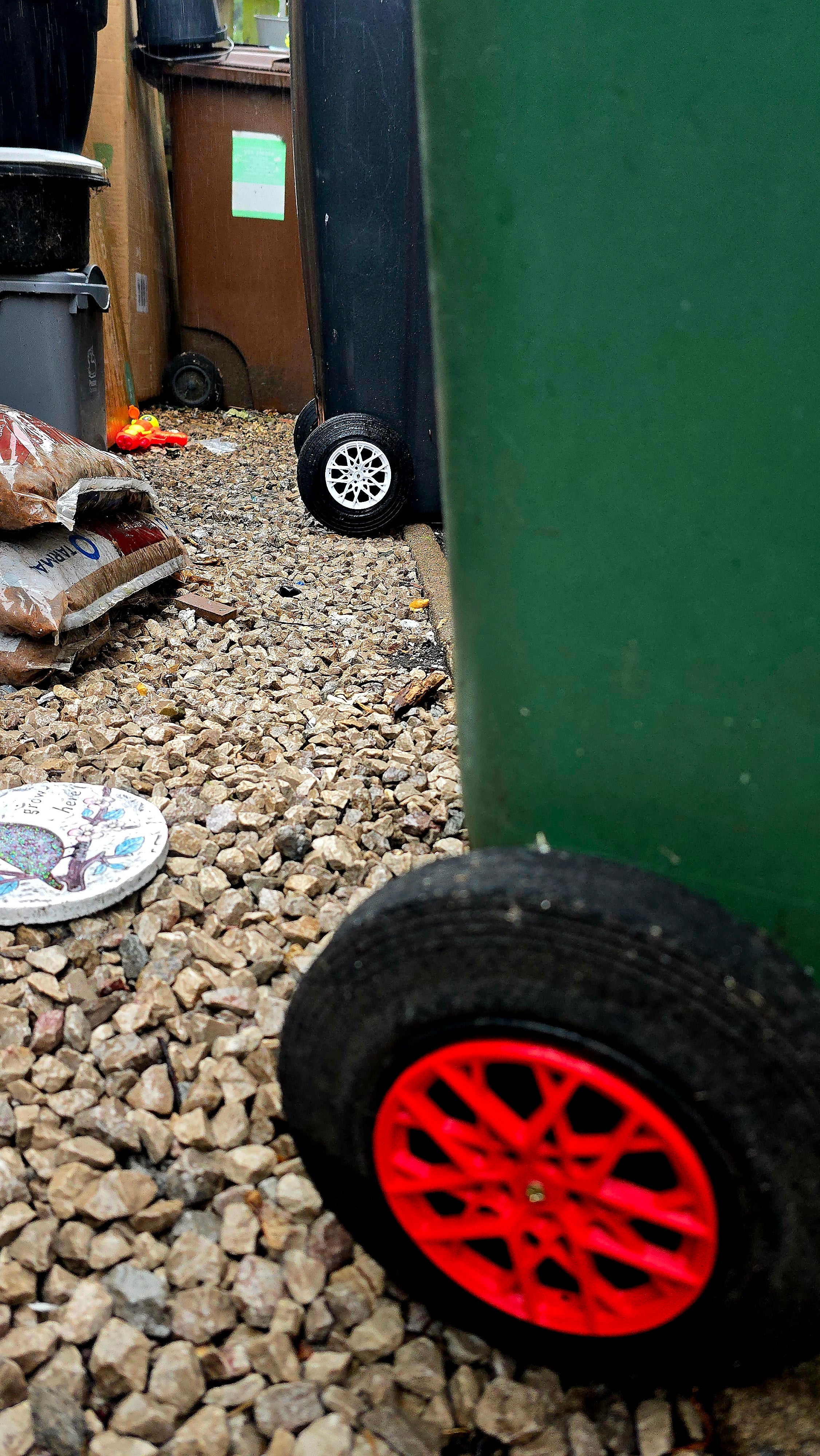 3D Printed Wheelie Bin Alloy Rims – Custom Multi-Spoke Bin Wheel Covers