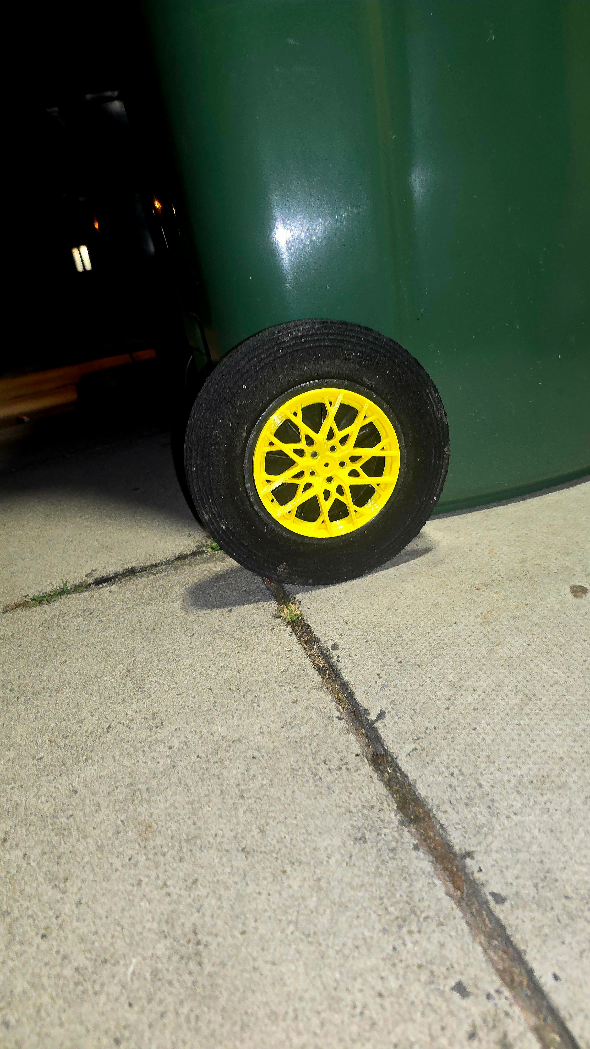 3D Printed Wheelie Bin Alloy Rims – Custom Multi-Spoke Bin Wheel Covers